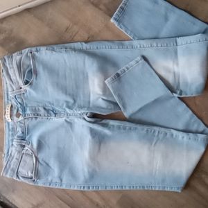 Light blue stretchy jeans